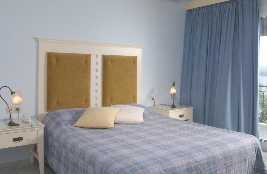ホテルMarilena イプソス 部屋 写真